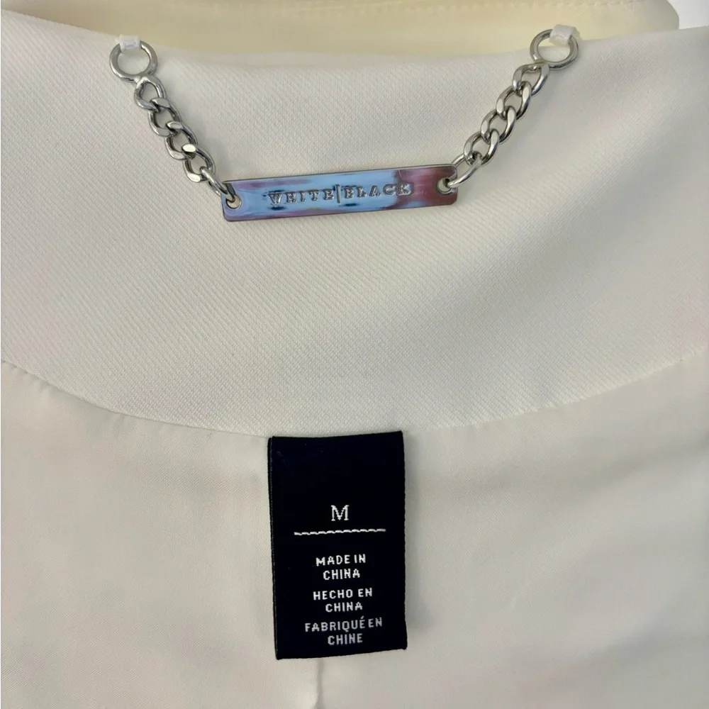 White House Black Market, Winter White/White/OffWhite Long Blazer w/ Belt - Picture 3 of 3